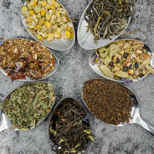 Load image into Gallery viewer, 10 pack loose leaf tea sampler **Fall/Winter edition**